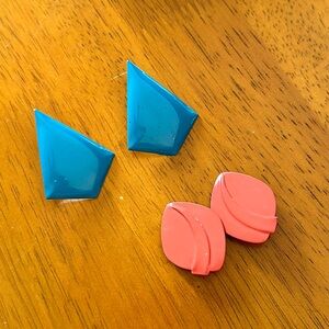 80’s lightweight clip on earrings